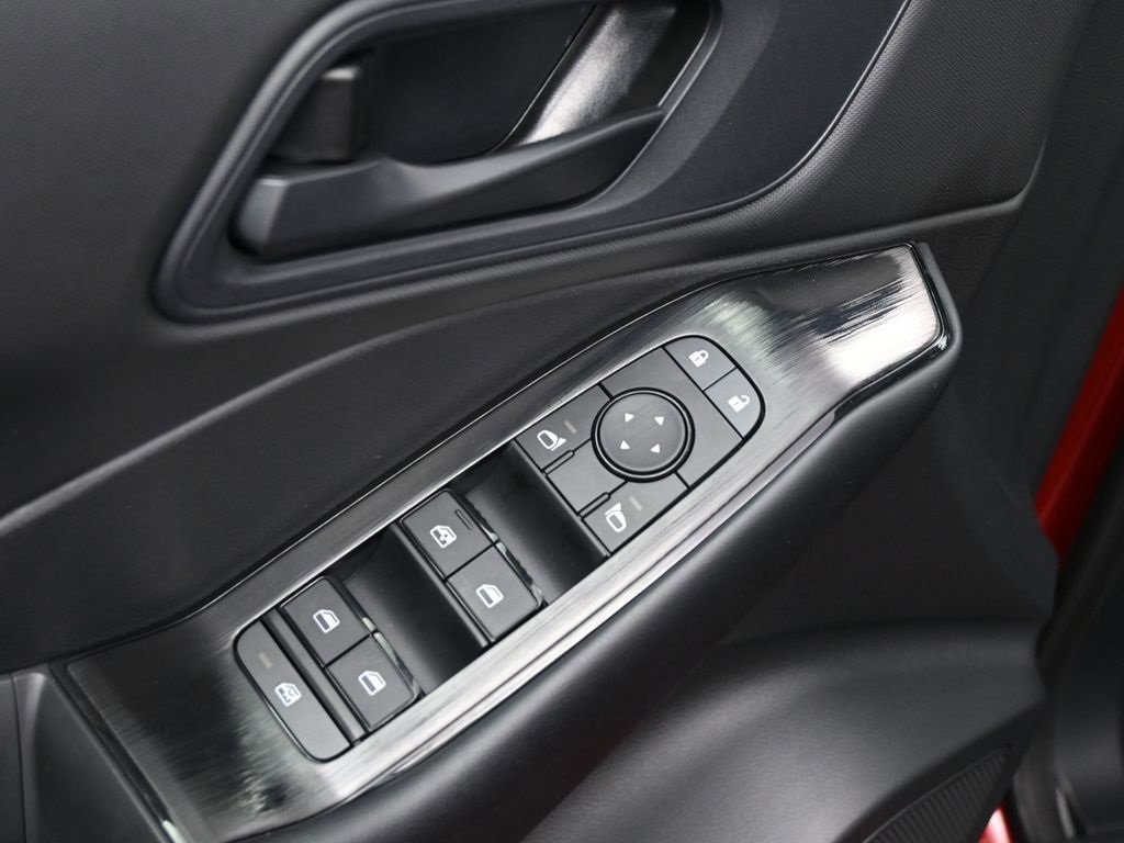 Certified 2025 Nissan Rogue S image 15