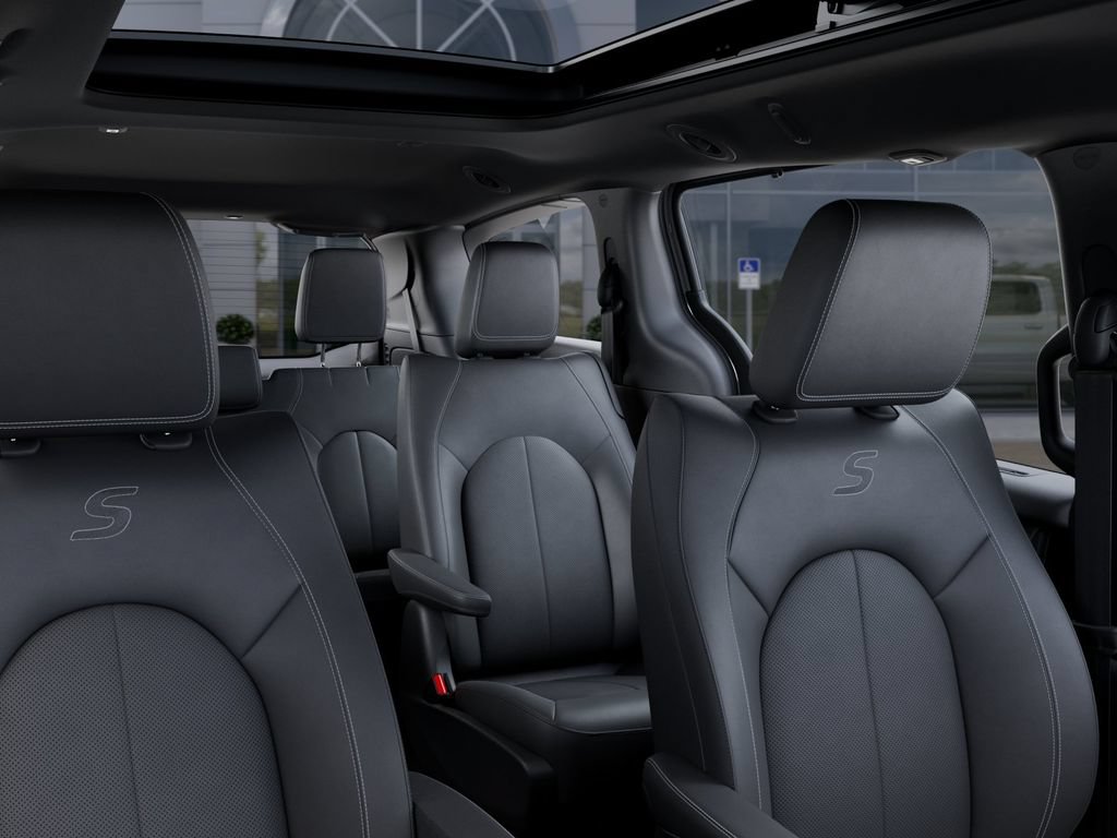 New 2026 Chrysler Pacifica Select w/ S Appearance Package FWD image 27