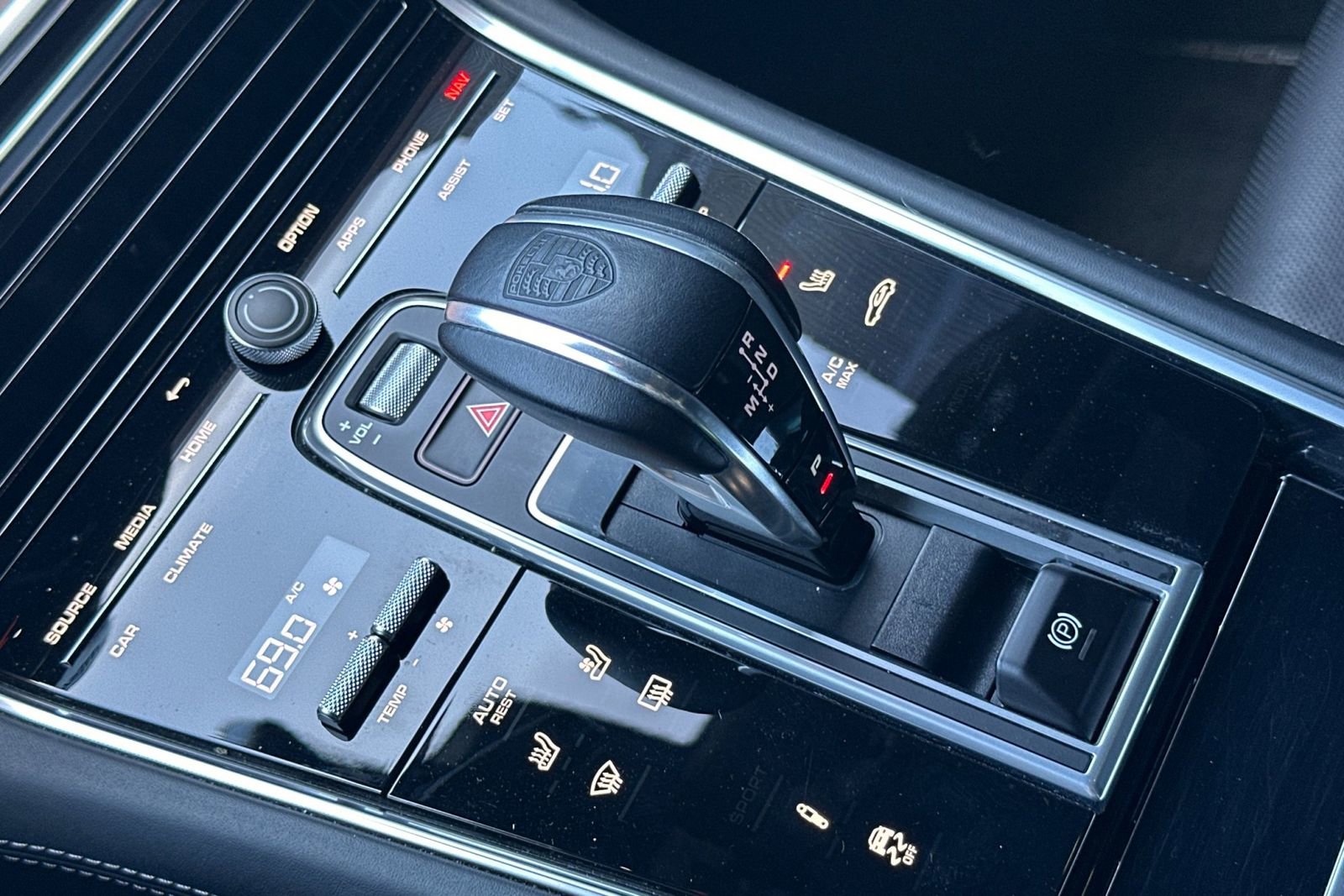 Certified 2022 Porsche Panamera Turbo S AWD/4WD image 27