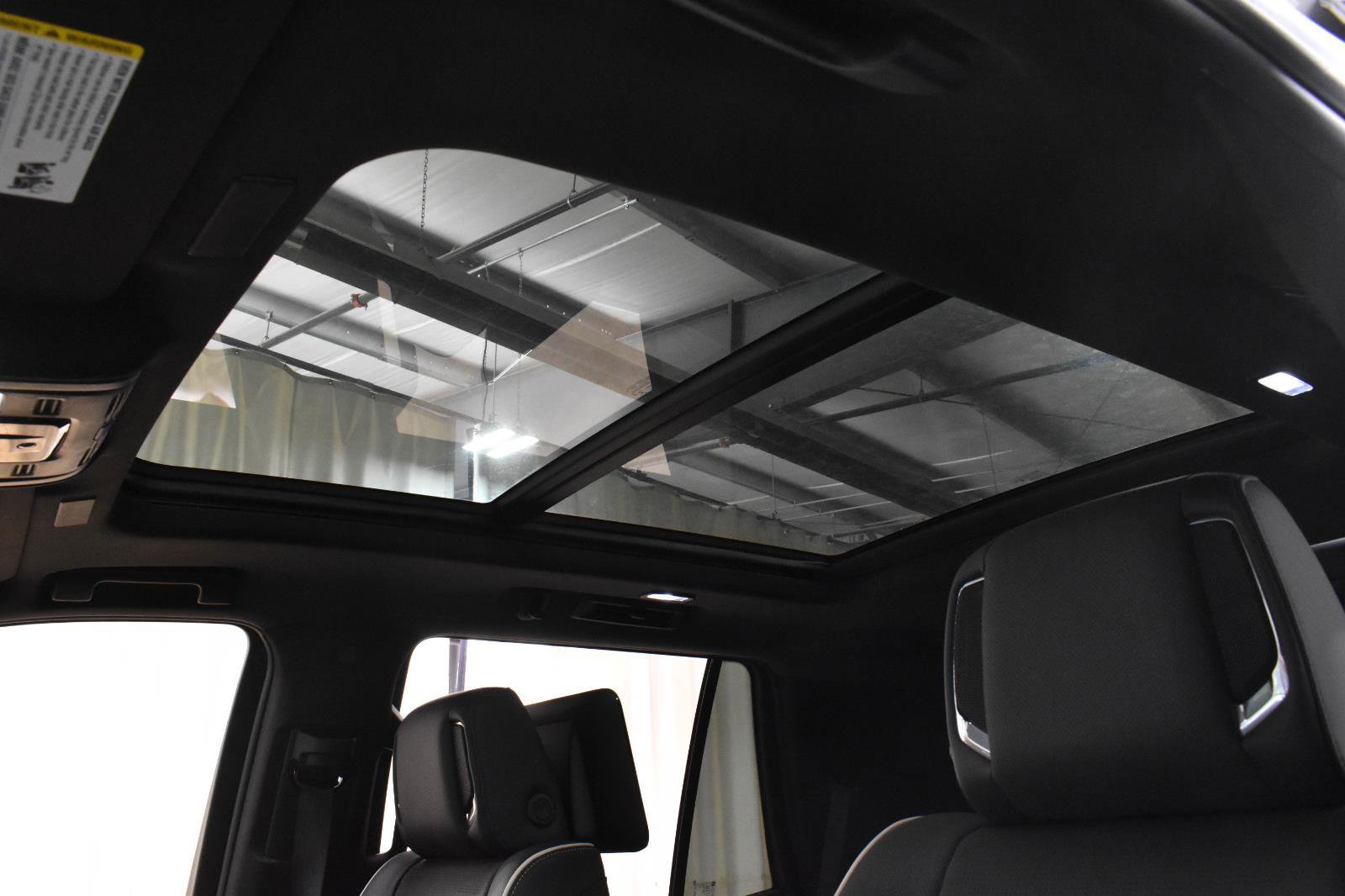 New 2026 Cadillac Escalade Luxury w/ Touring Package image 3