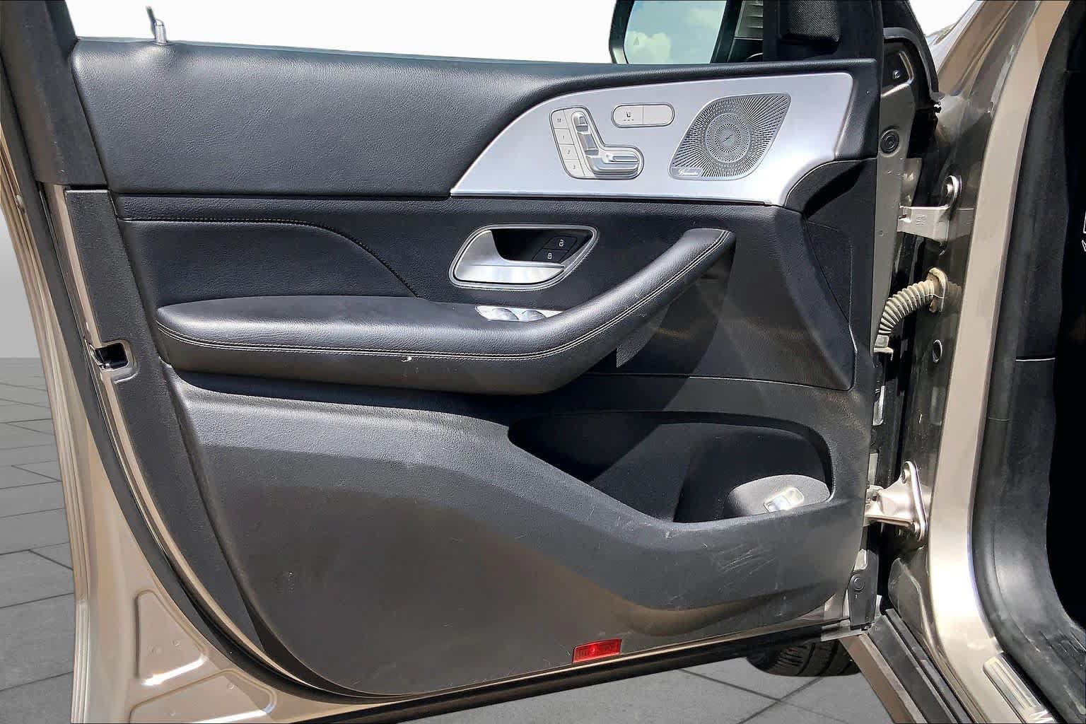 Used 2020 Mercedes-Benz GLE 350 4MATIC image 21