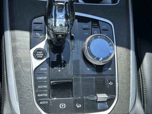 Used 2022 BMW X7 xDrive40i w/ Executive Package AWD/4WD image 12