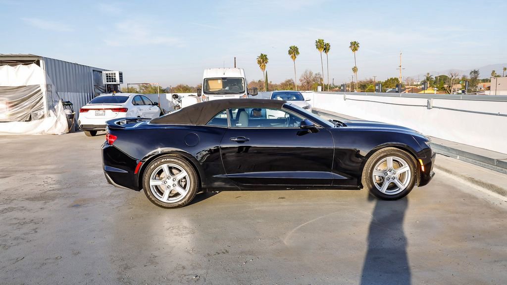 Used 2022 Chevrolet Camaro LT image 13