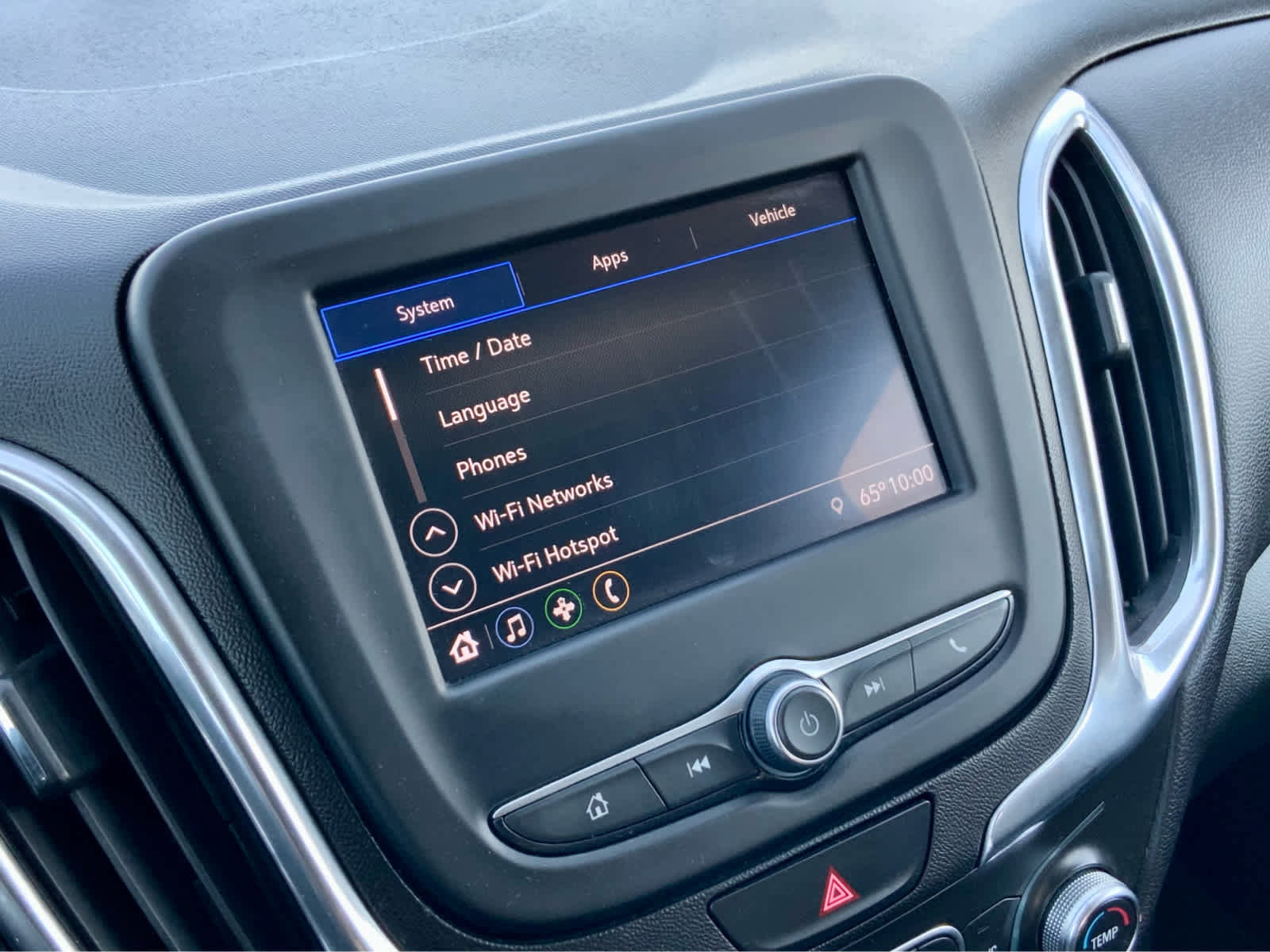 Used 2020 Chevrolet Equinox LT image 41