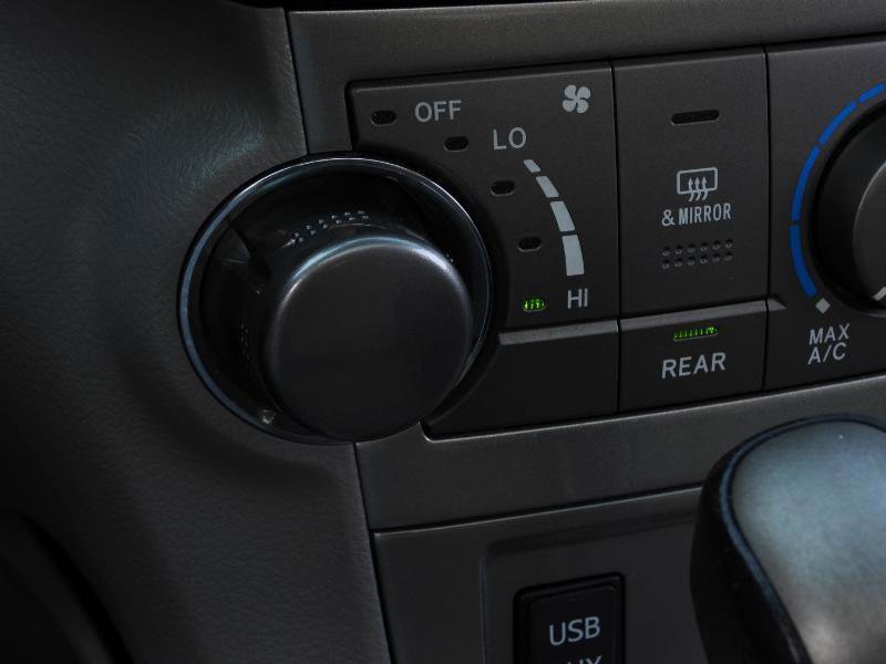 Used 2012 Toyota Highlander SE w/ Tow Pkg FWD image 51