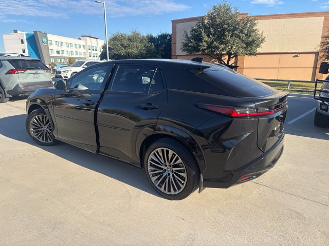 Used 2024 Lexus RZ 450e Premium w/ Accessory Package (K3) AWD/4WD image 5