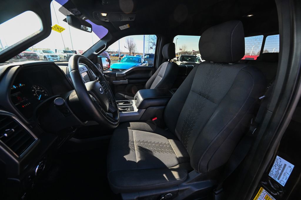 Used 2018 Ford F150 XLT w/ Equipment Group 302A Luxury image 19