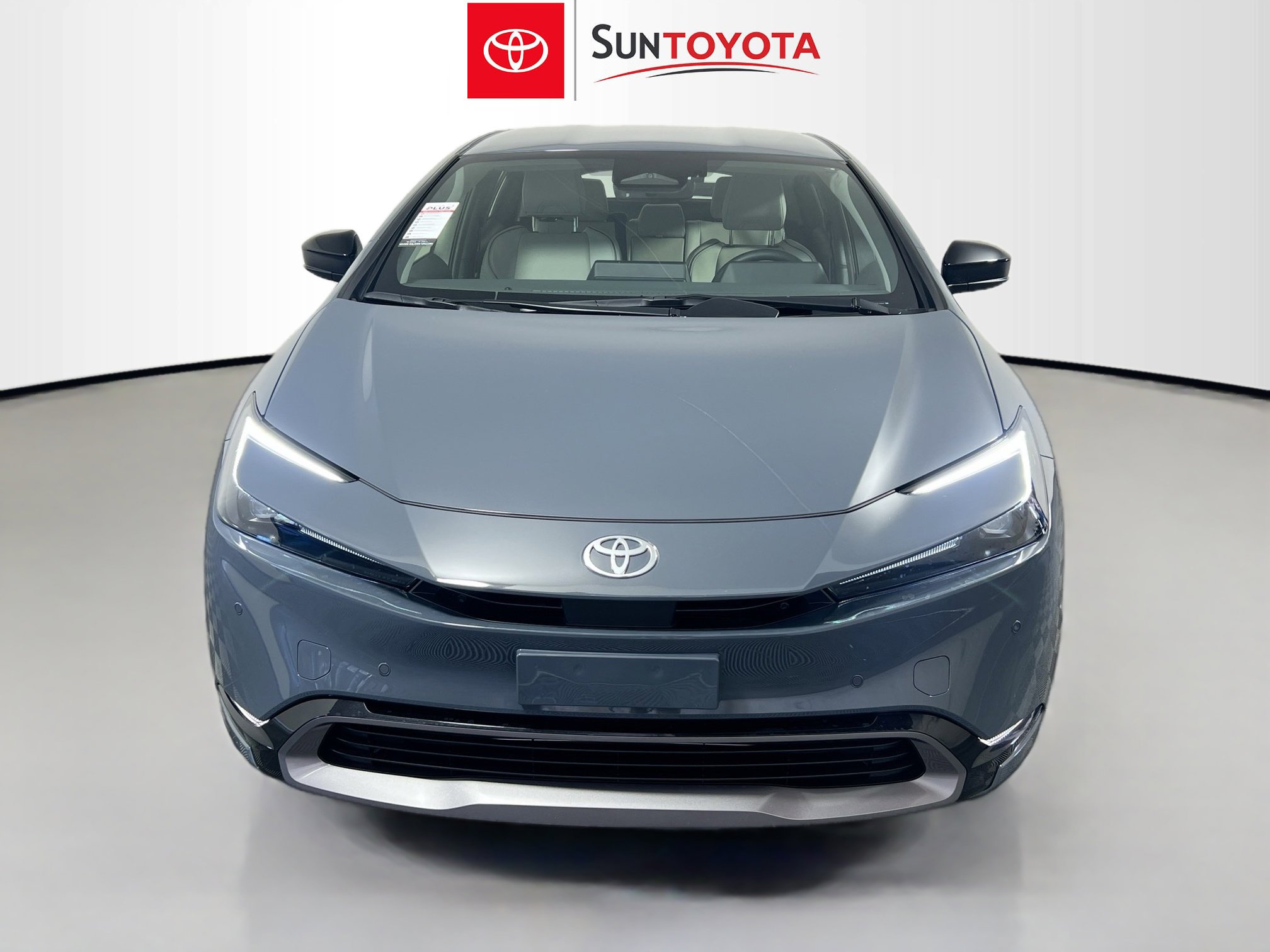 Used 2026 Toyota Prius XLE image 10