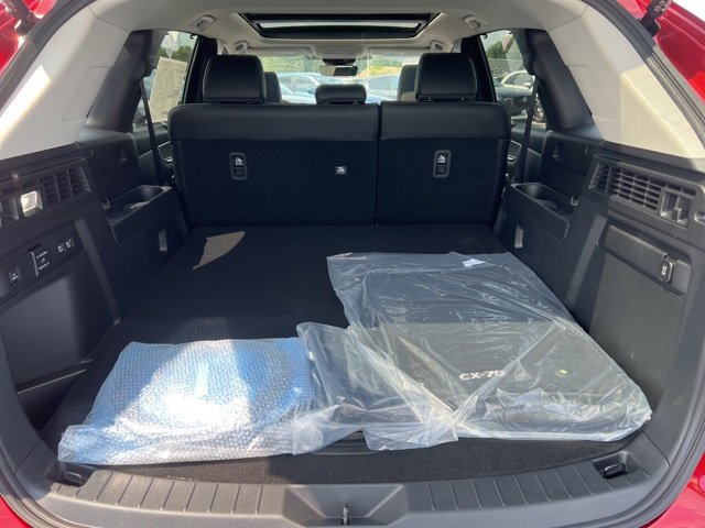 New 2025 MAZDA CX-70 Plug-In Hybrid w/ Premium Pkg image 35