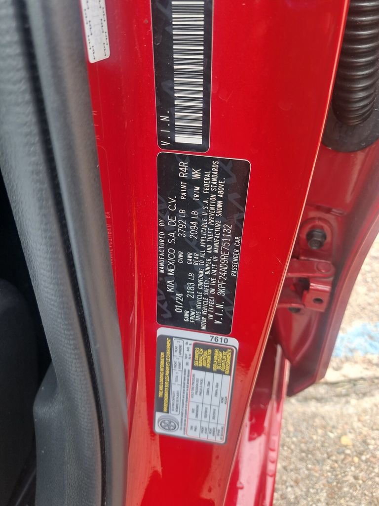 Used 2024 Kia Forte LXS image 26