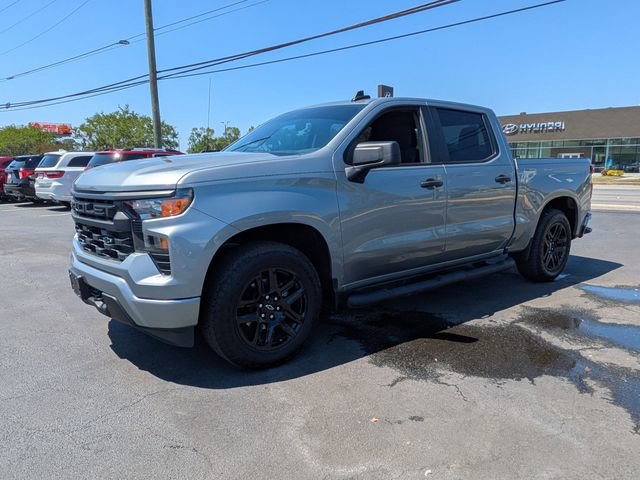 Used 2026 Chevrolet Silverado 1500 Custom w/ Turbomax Blackout Package RWD image 9