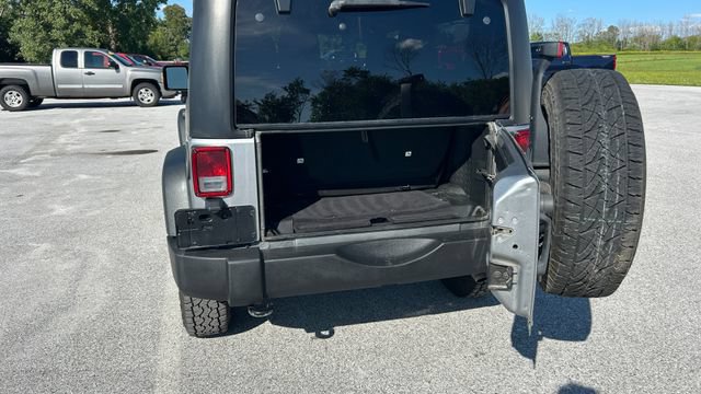 Used 2016 Jeep Wrangler Sport AWD/4WD image 10