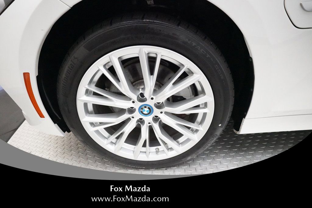 Used 2023 BMW 330e xDrive w/ Driving Assistance Package image 26