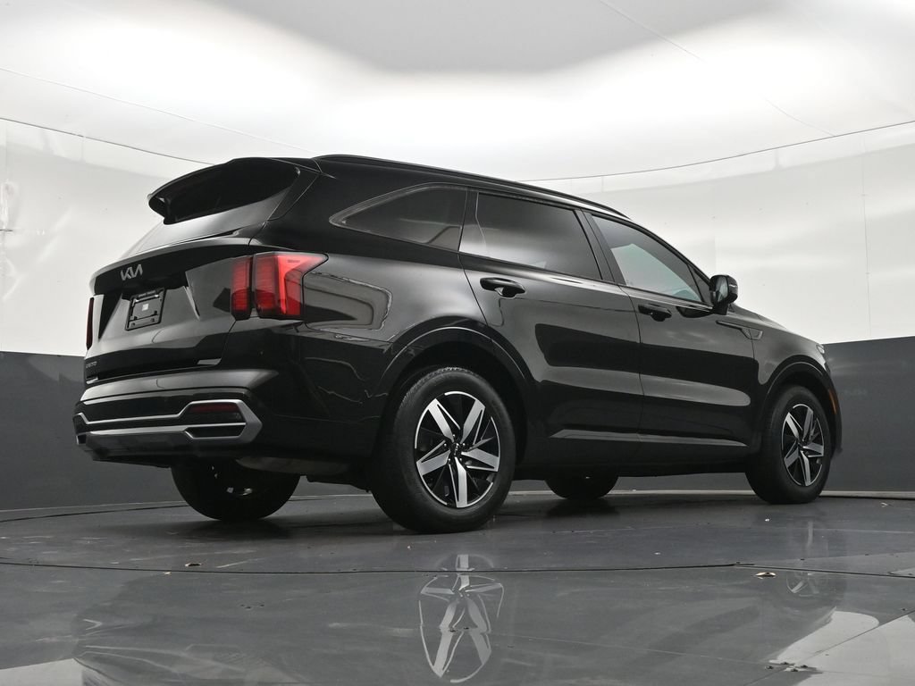 Used 2023 Kia Sorento S w/ Panoramic Sunroof Package FWD image 31