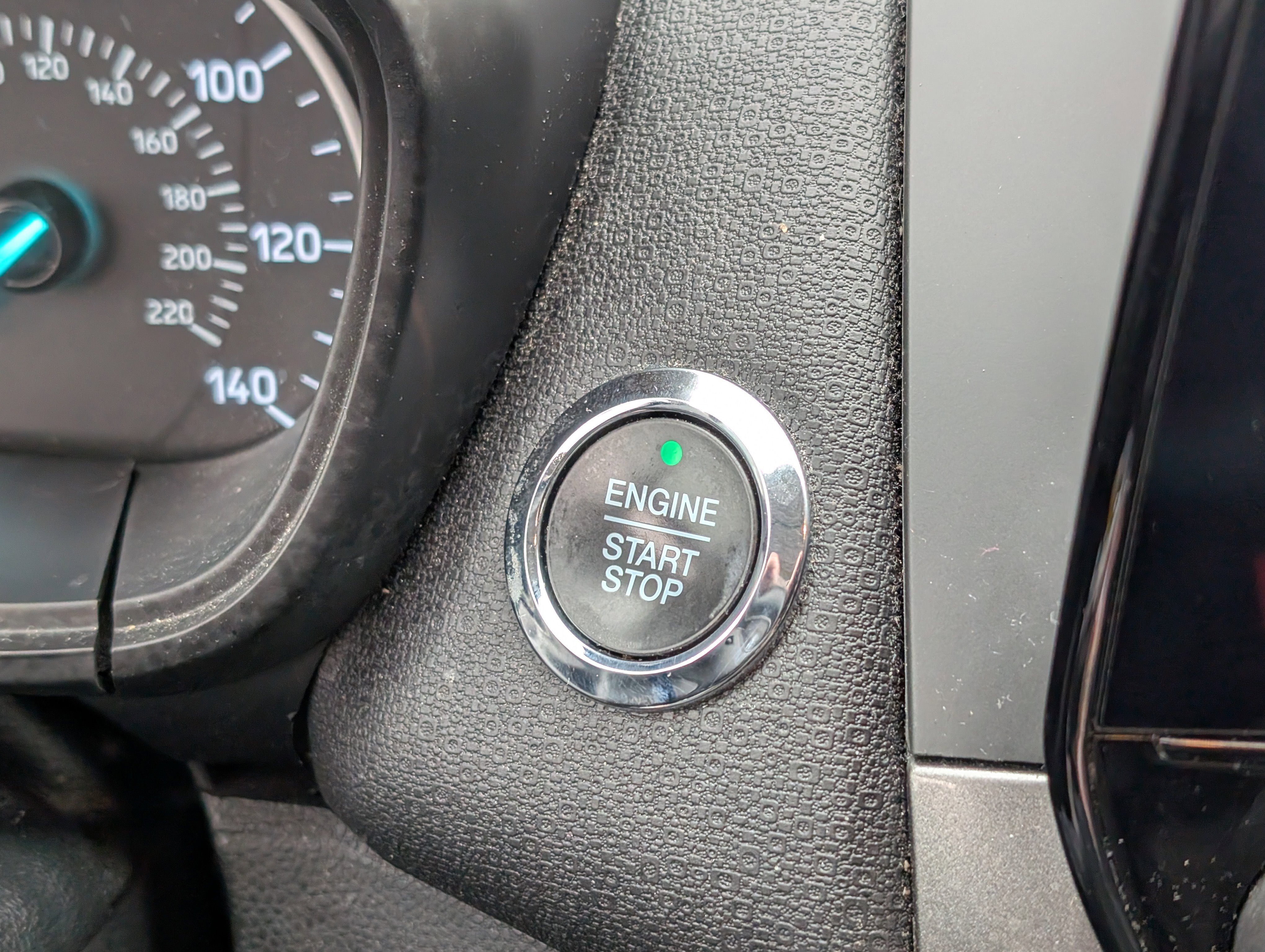 Certified 2020 Ford EcoSport SE image 22