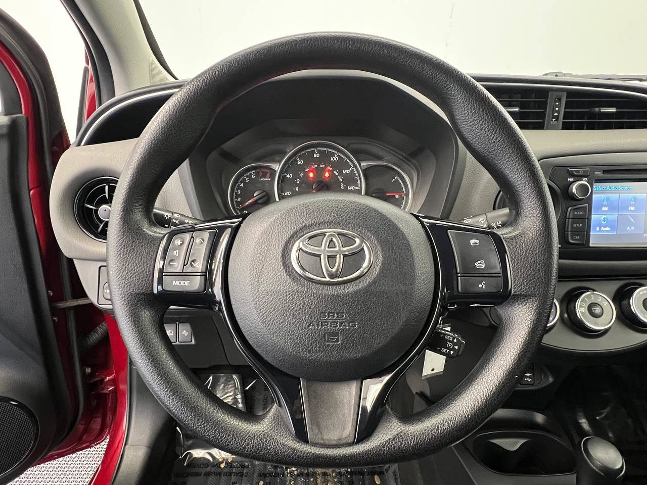 Used 2018 Toyota Yaris LE image 15