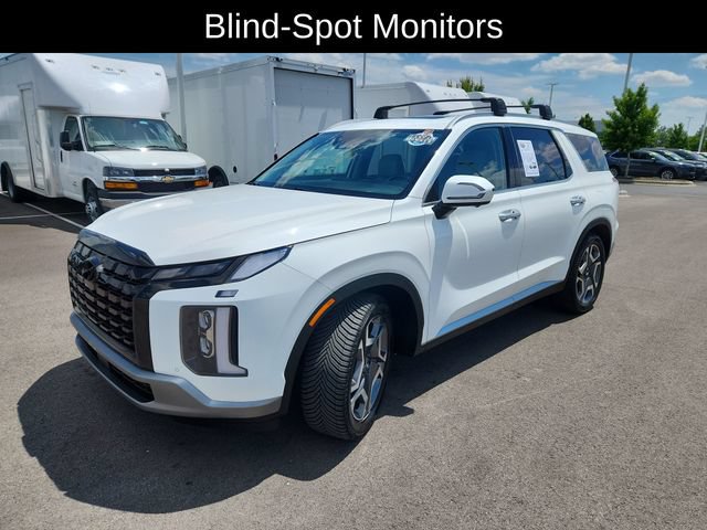 Used 2023 Hyundai Palisade SEL AWD/4WD image 3