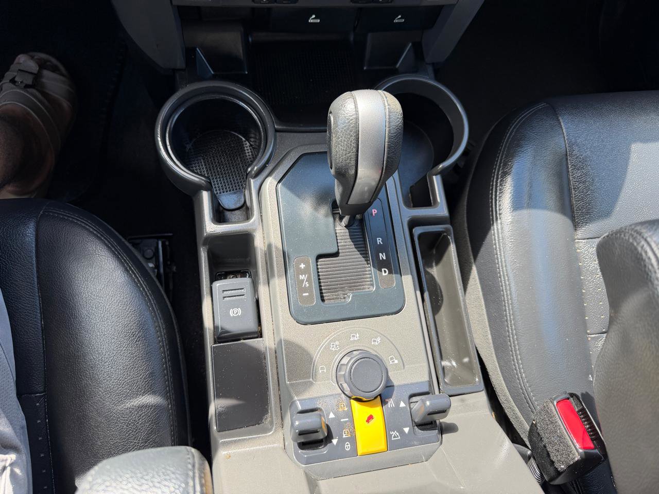 Used 2005 Land Rover LR3 SE AWD/4WD image 25