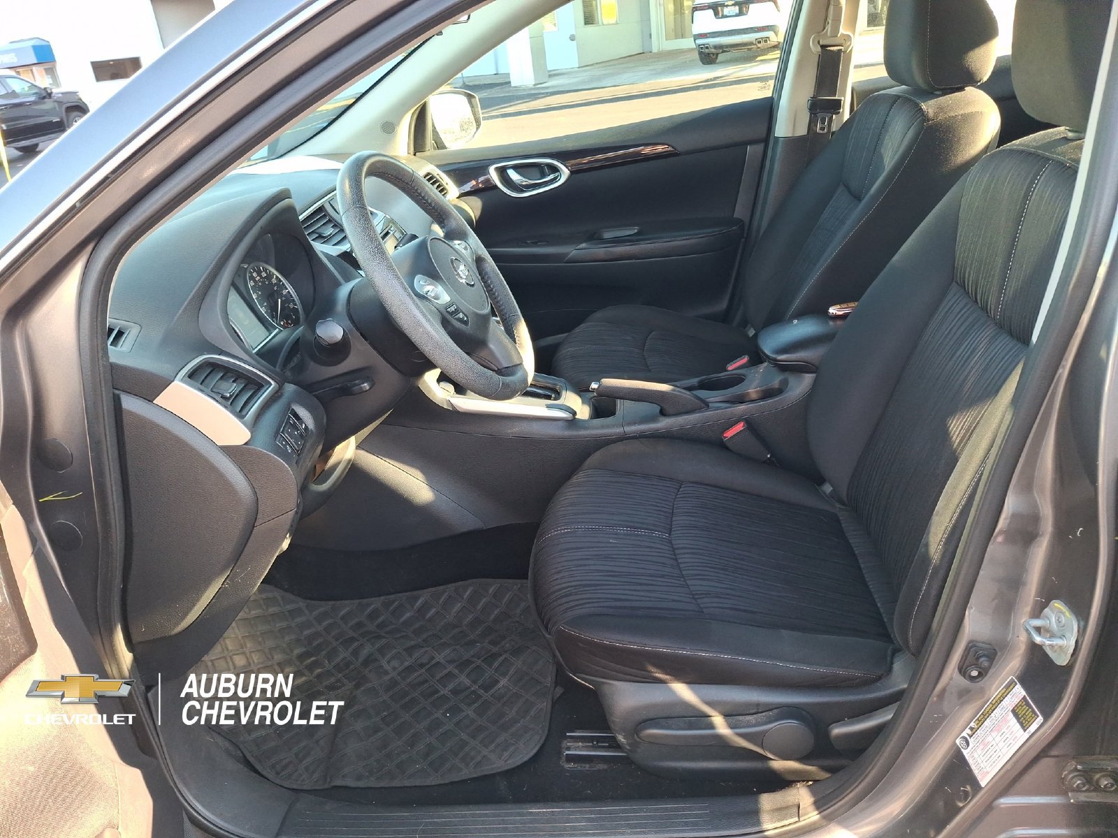 Used 2018 Nissan Sentra SV FWD image 17