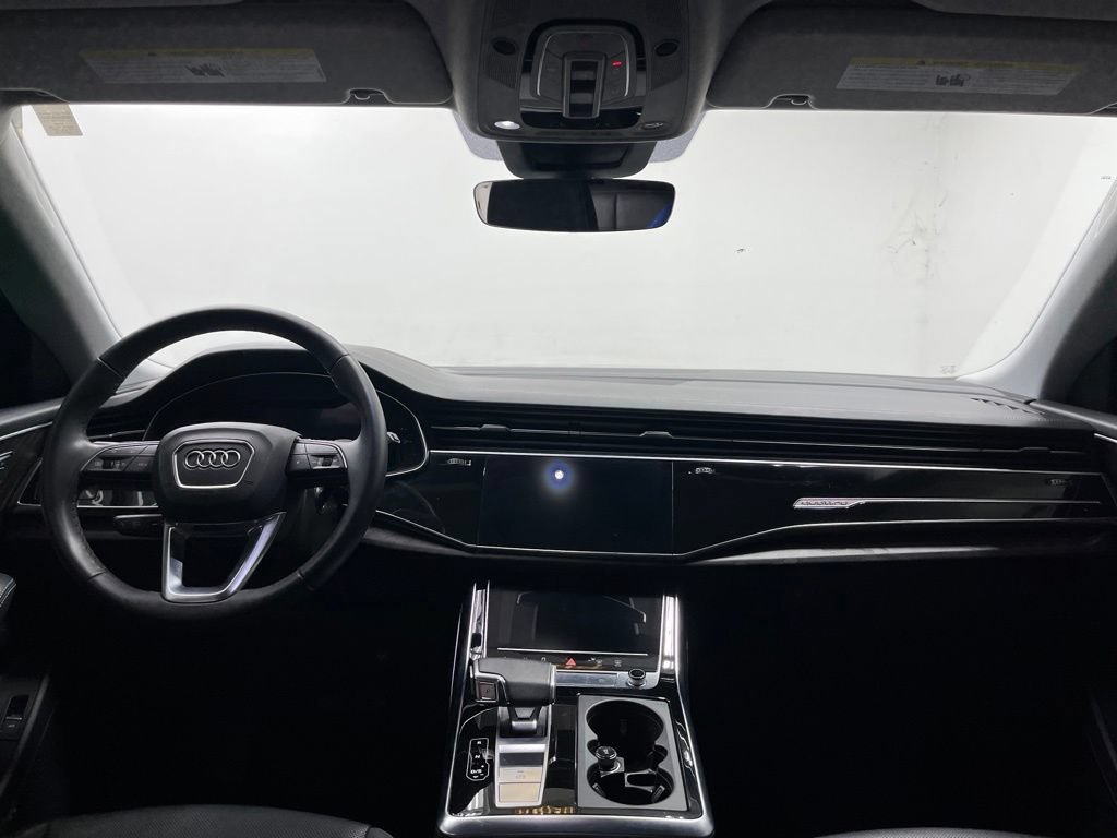 Used 2022 Audi Q8 Prestige w/ Prestige Package AWD/4WD image 19
