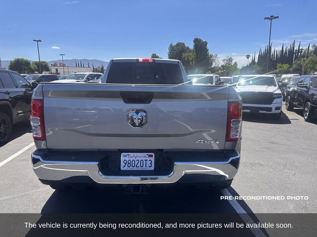 Used 2022 RAM 3500 Tradesman AWD/4WD image 4