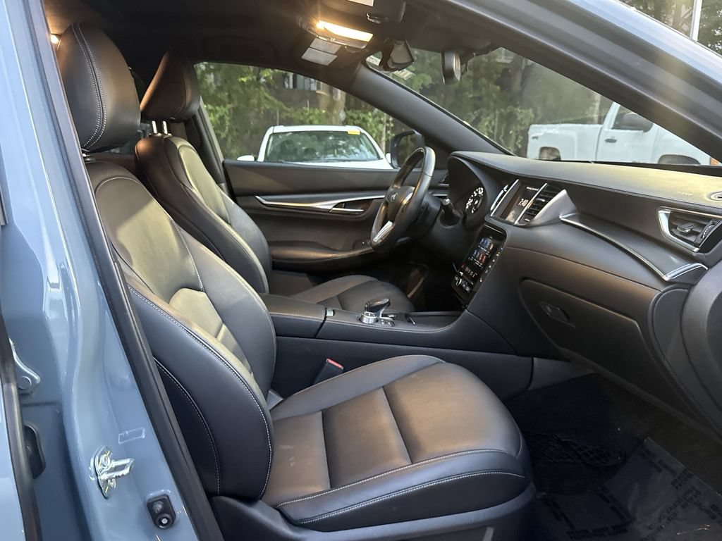 Used 2022 INFINITI QX55 Luxe w/ Cargo Package AWD/4WD image 26