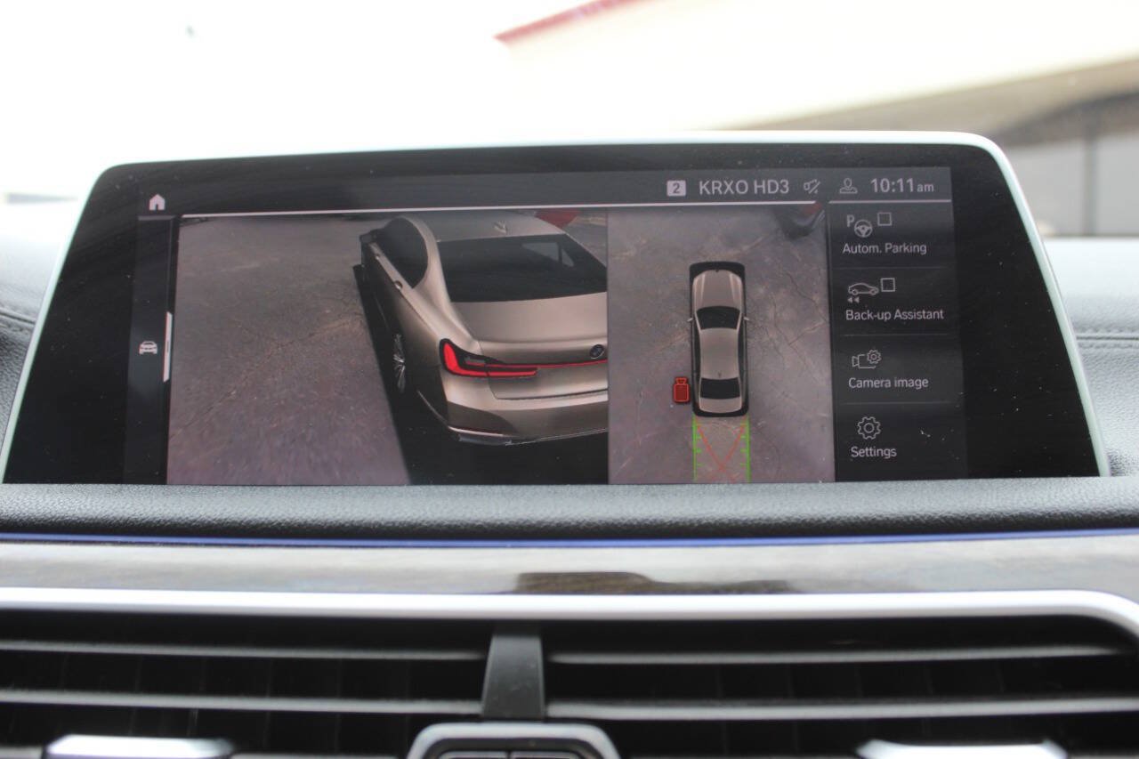 Used 2022 BMW 740i xDrive AWD/4WD image 37