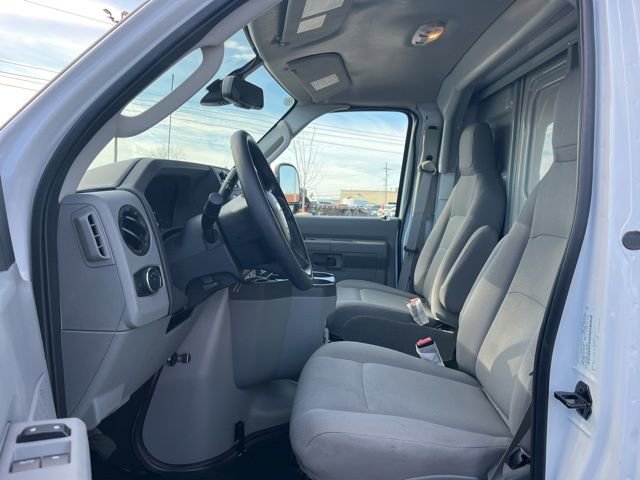 New 2026 Ford E-350 and Econoline 350 Super Duty w/ Power Equipment Group image 13