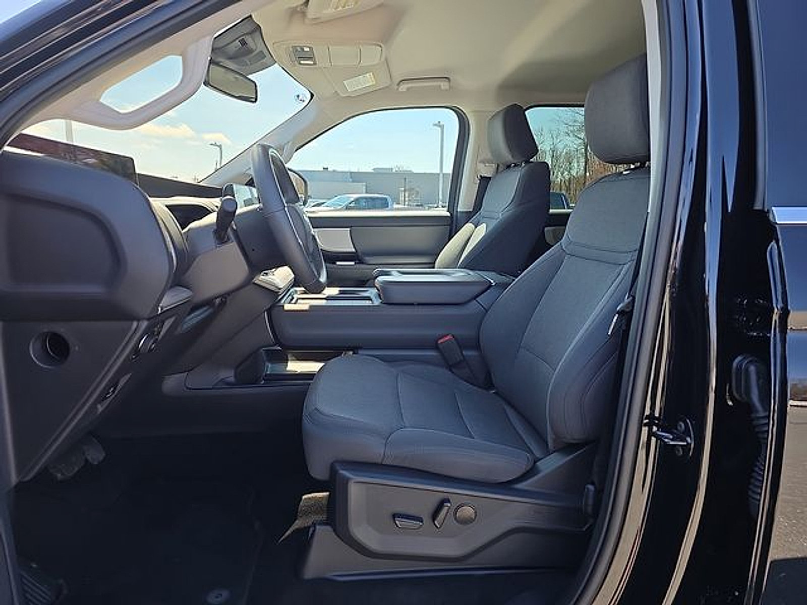 Certified 2025 Ford Expedition Max Active AWD/4WD image 14
