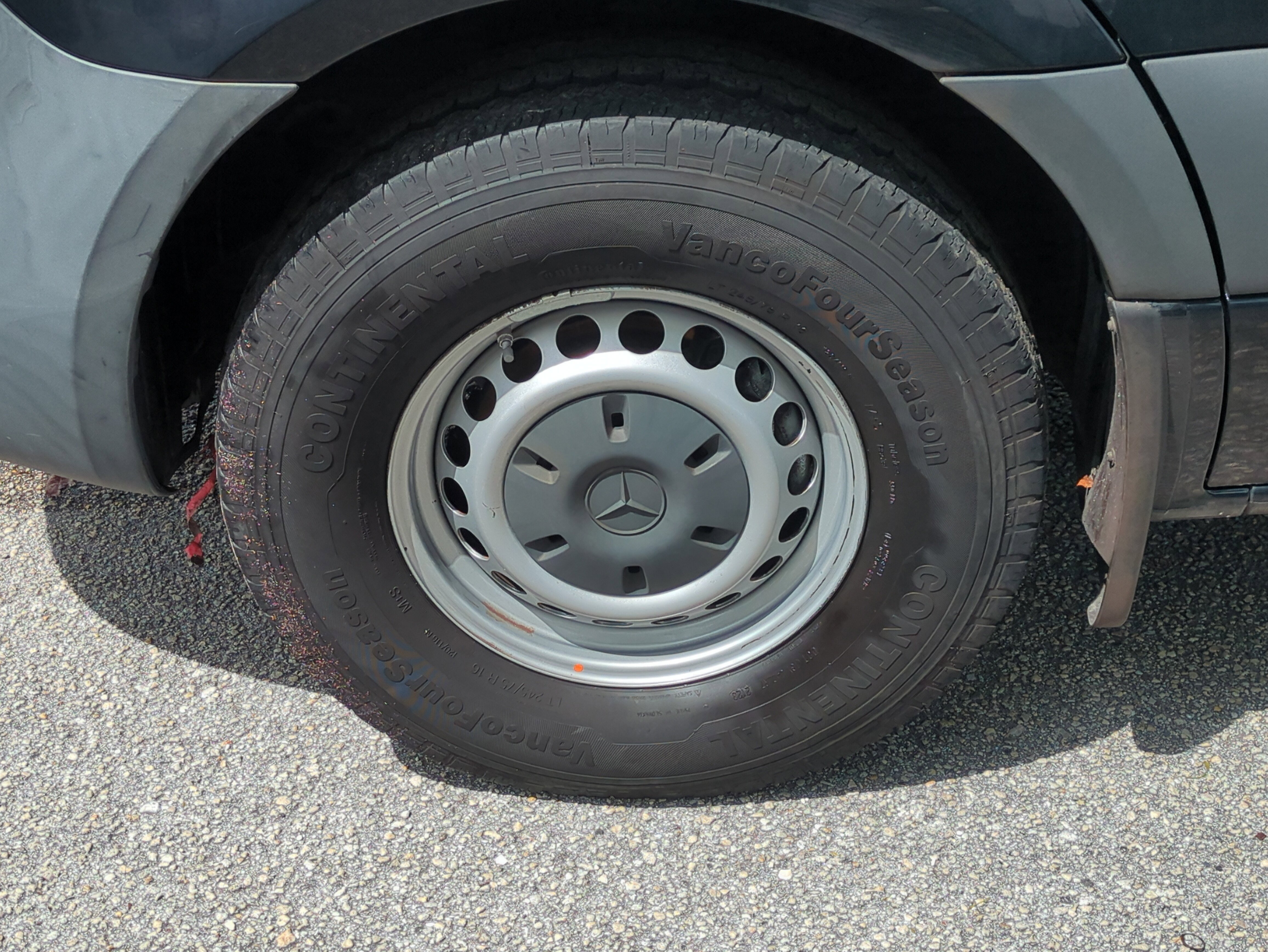 Used 2022 Mercedes-Benz Sprinter 2500 image 11