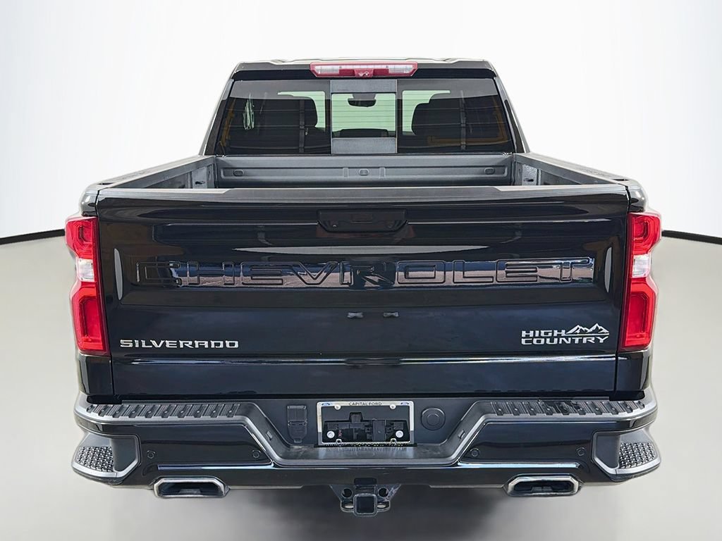 Used 2024 Chevrolet Silverado 1500 High Country w/ Technology Package AWD/4WD image 16