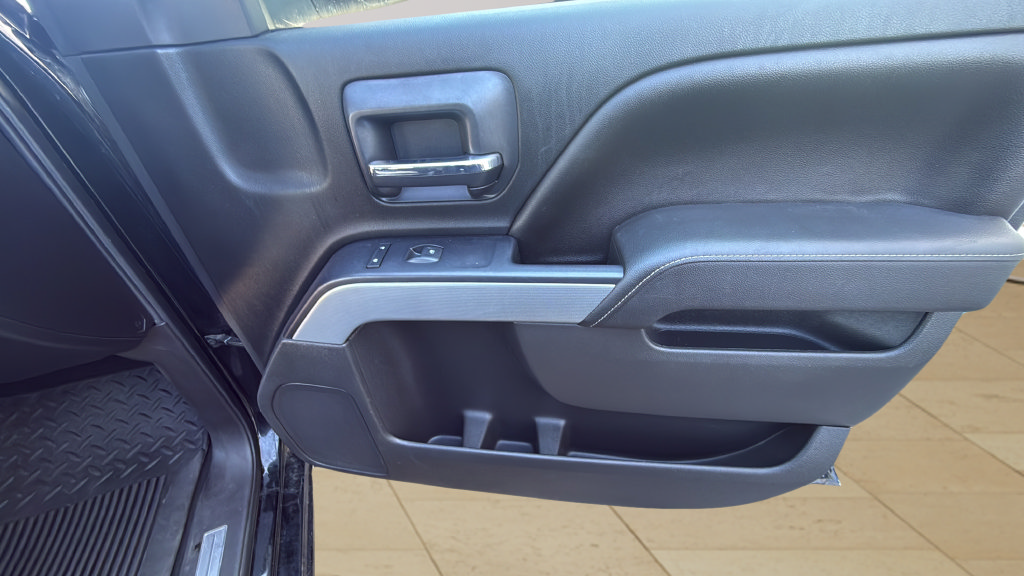Used 2015 Chevrolet Silverado 1500 LT w/ All Star Edition AWD/4WD image 19