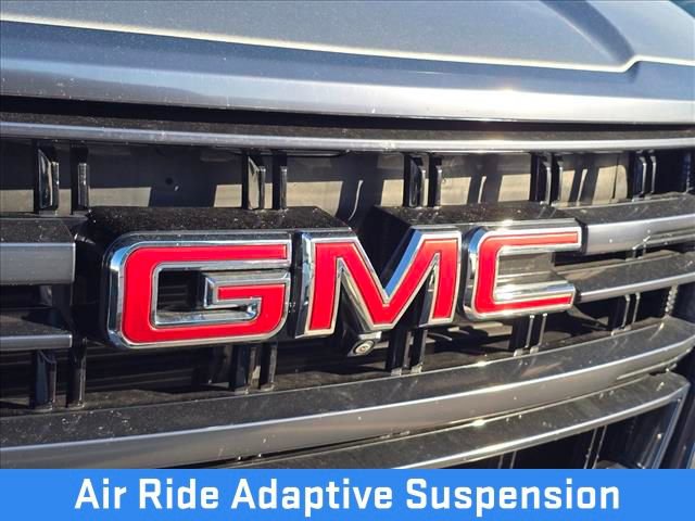 Certified 2024 GMC Yukon AT4 w/ AT4 Premium Plus Package AWD/4WD image 20