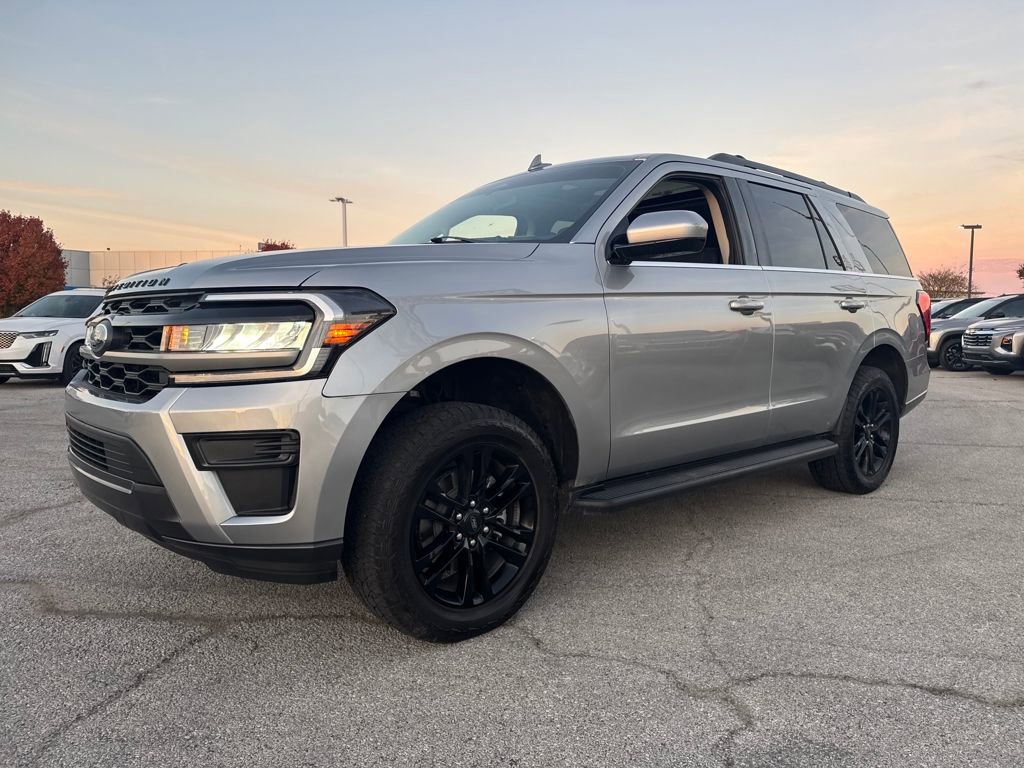 Used 2024 Ford Expedition XLT