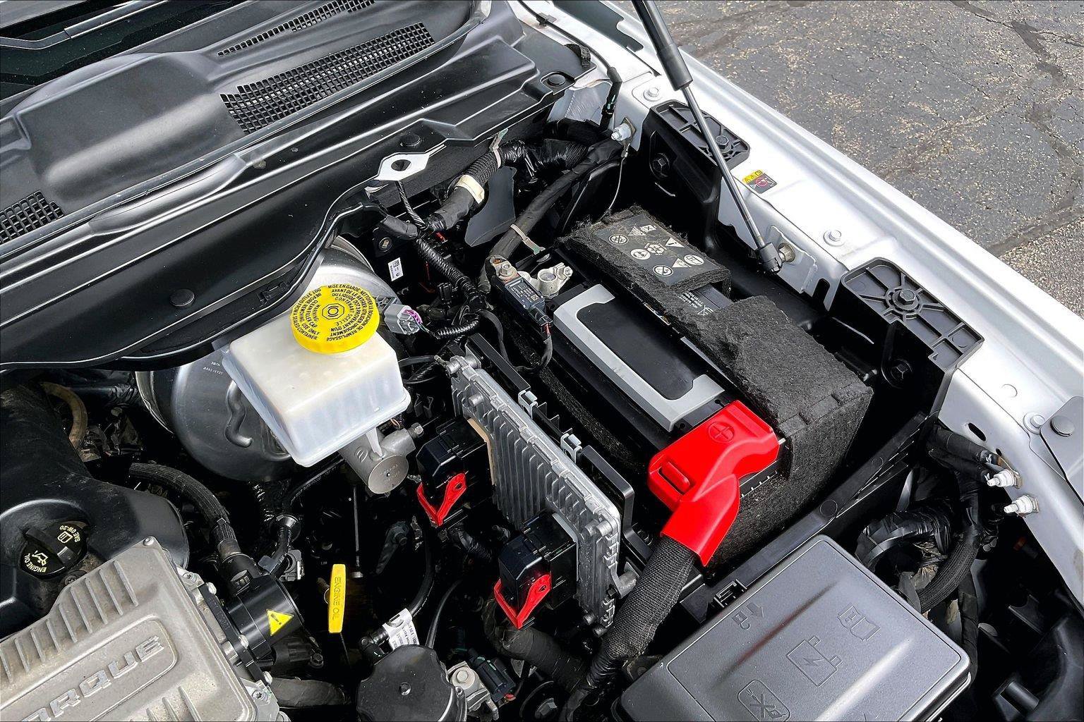 Used 2022 RAM 1500 Laramie AWD/4WD image 33