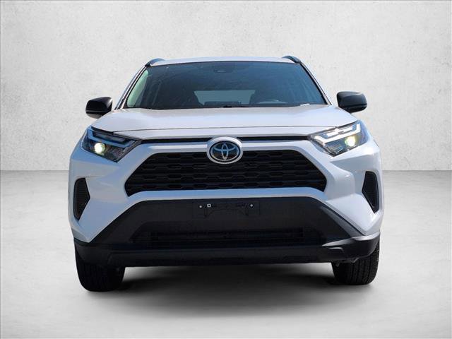 Used 2025 Toyota RAV4 LE AWD/4WD image 2