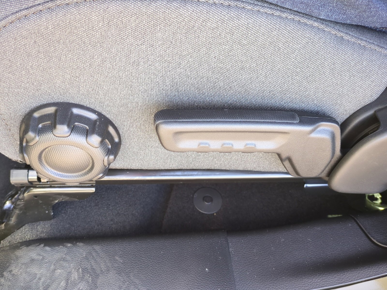 New 2026 Jeep Gladiator Sport image 14