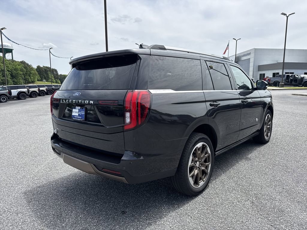 Used 2025 Ford Expedition King Ranch AWD/4WD image 7