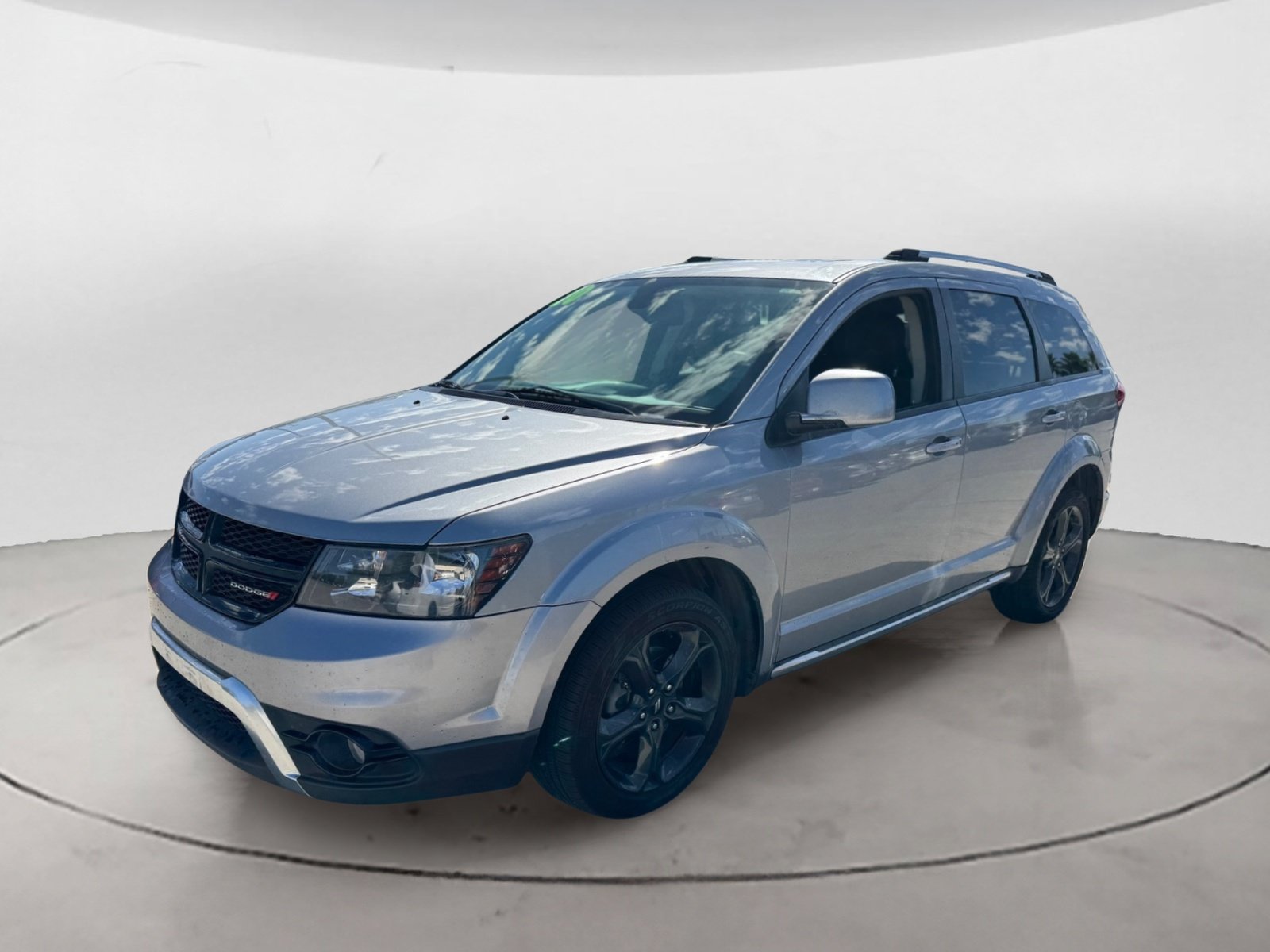 Used 2020 Dodge Journey Crossroad FWD image 7