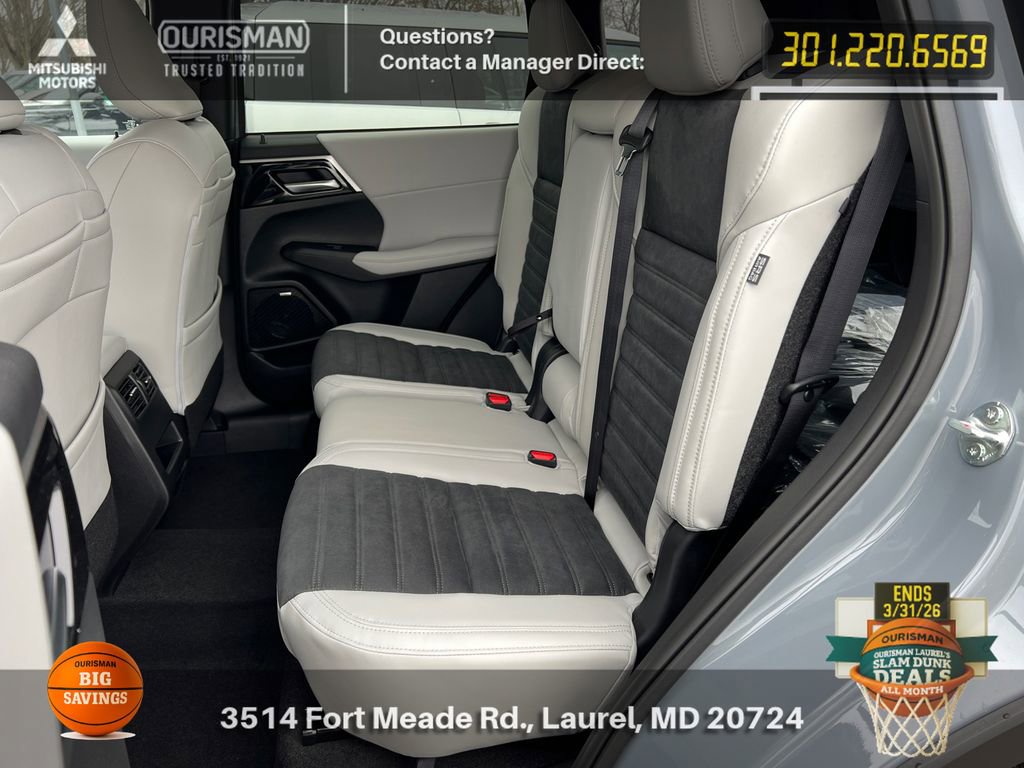 New 2026 Mitsubishi Outlander LE image 18