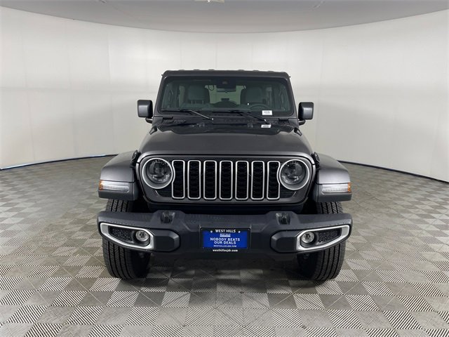 New 2025 Jeep Wrangler Sahara image 24