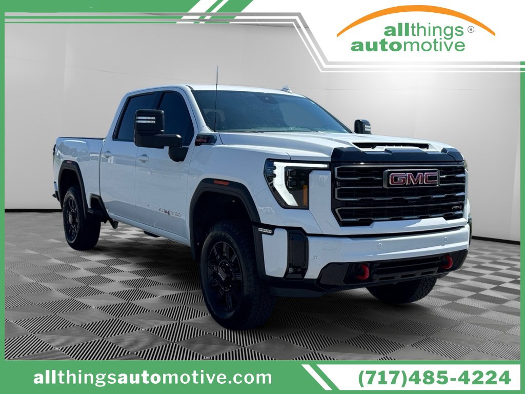 Used 2025 GMC Sierra 2500 AT4 AWD/4WD image 1