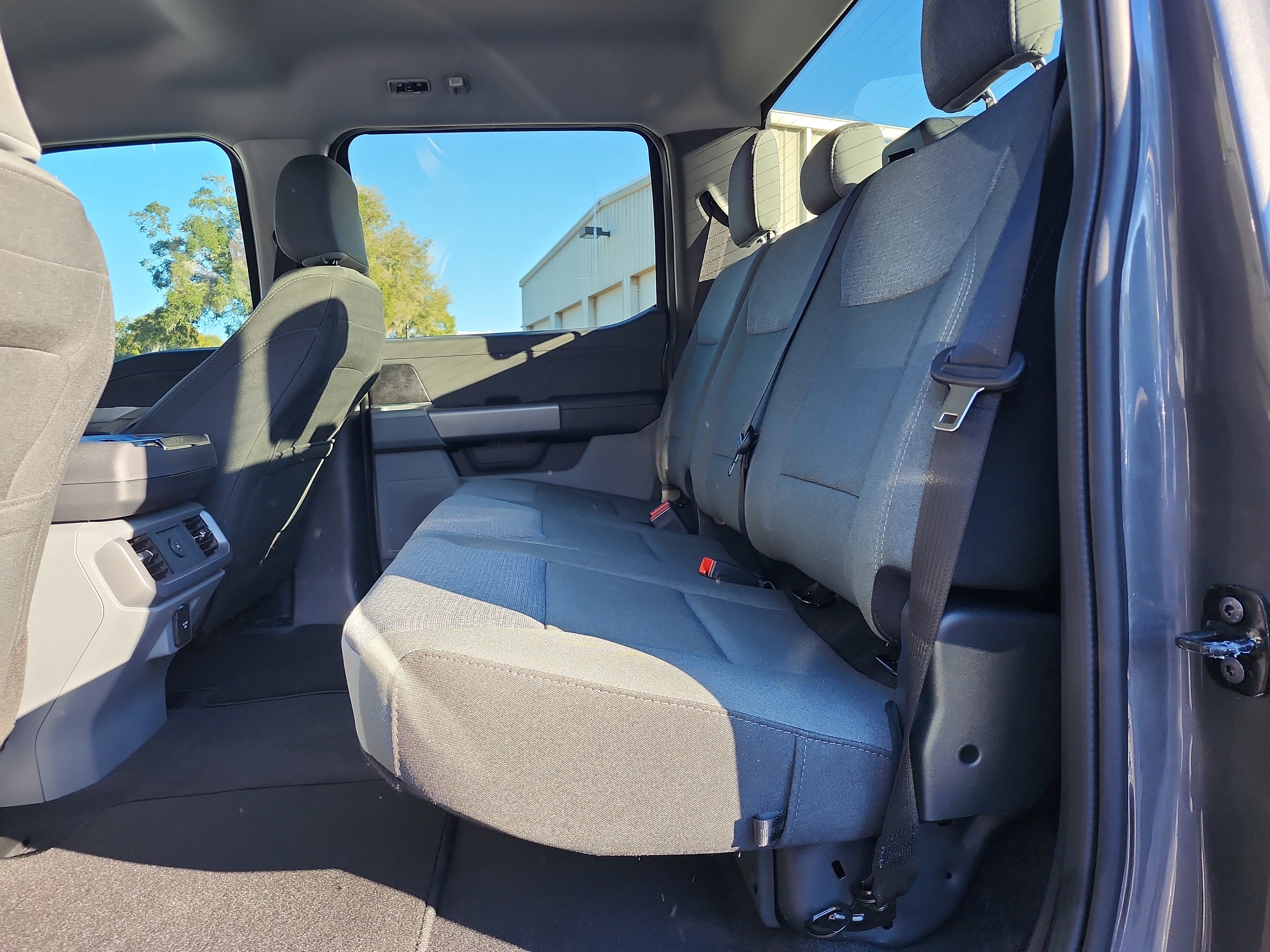 New 2025 Ford F150 Lightning XLT image 15