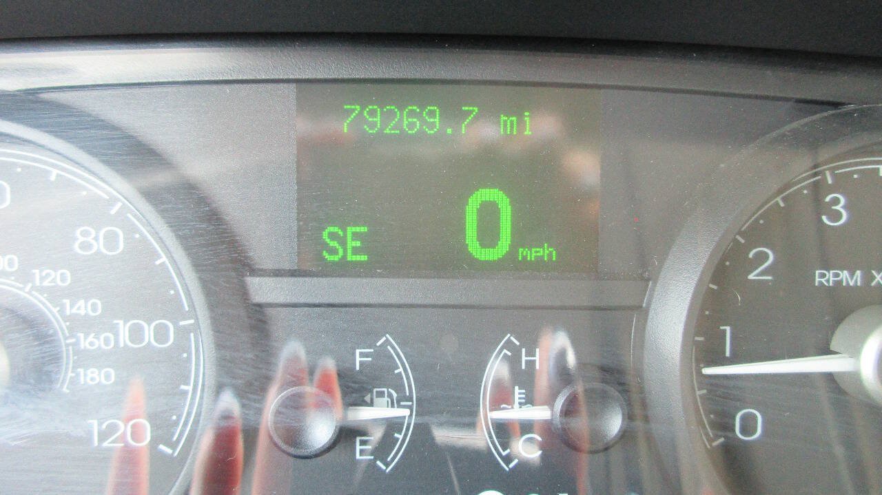 Used 2007 Lincoln Town Car Signature RWD image 34