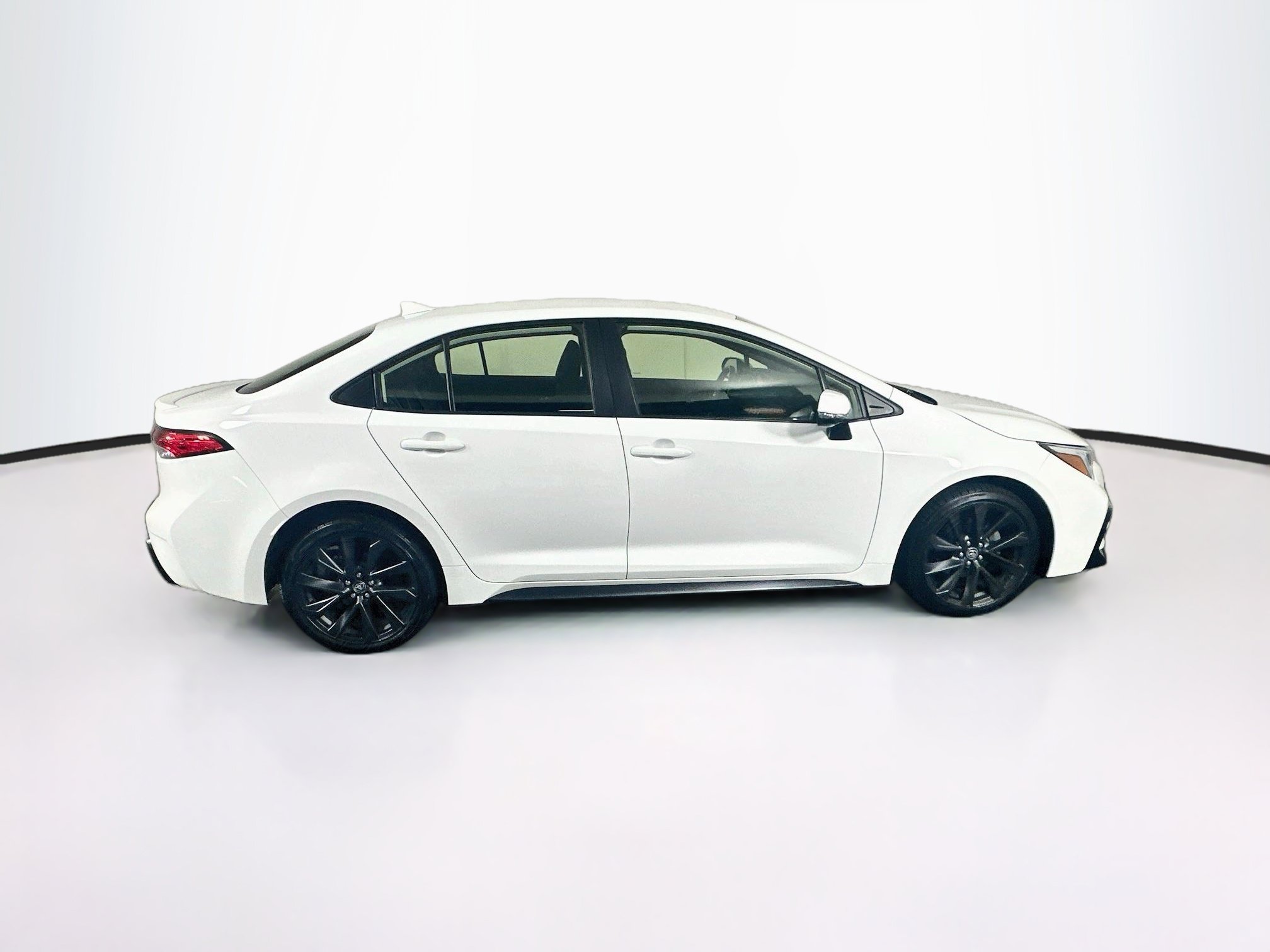 Used 2024 Toyota Corolla SE FWD image 10