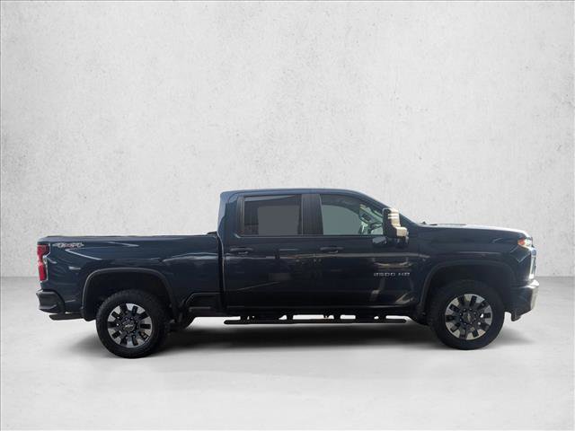 Used 2021 Chevrolet Silverado 2500 Custom w/ Custom Value Package image 4