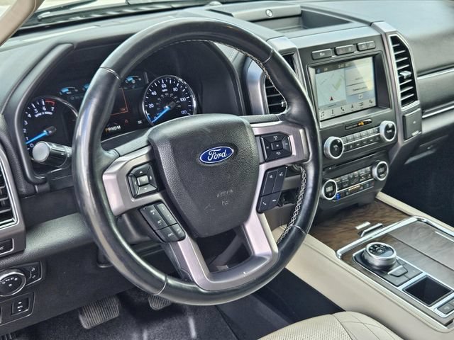 Used 2018 Ford Expedition Platinum RWD image 38