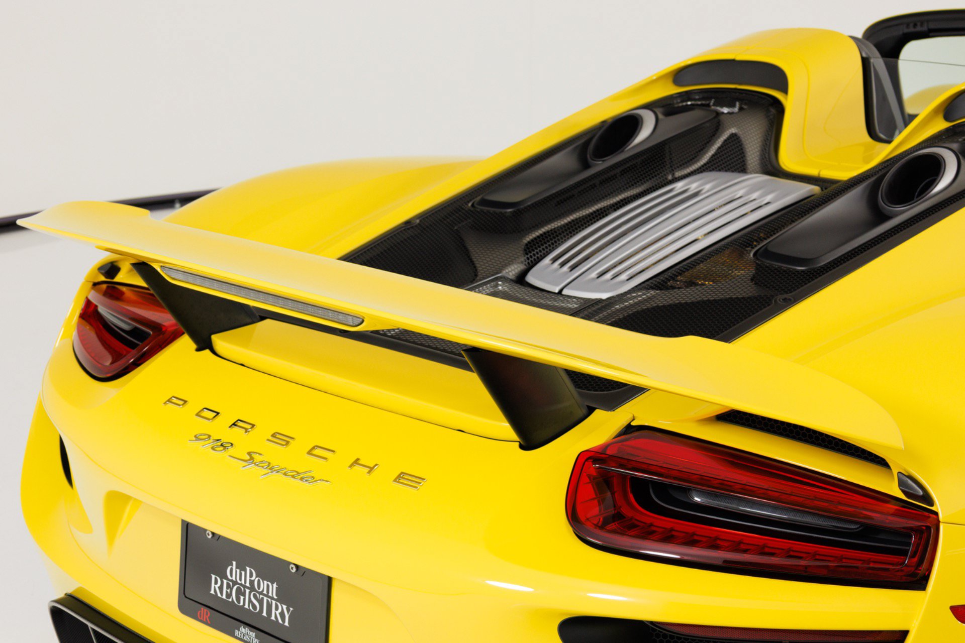 Used 2015 Porsche 918 Spyder AWD/4WD image 64