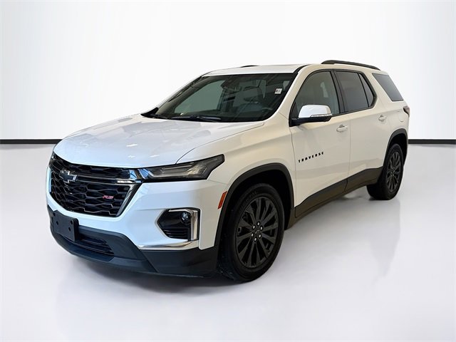Used 2023 Chevrolet Traverse RS image 1