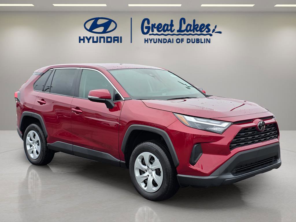 Used 2024 Toyota RAV4 LE FWD image 7